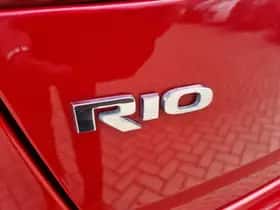 Kia Rio (2014) thumbnail 32