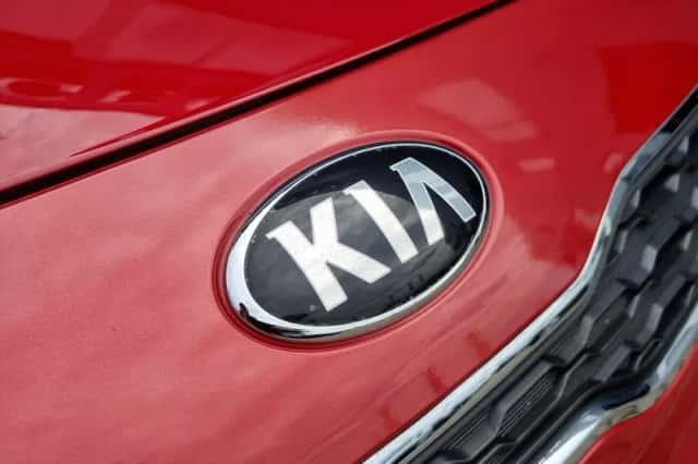 Kia Rio (2014) thumbnail 33