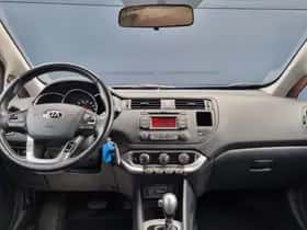 Kia Rio (2014) thumbnail 34