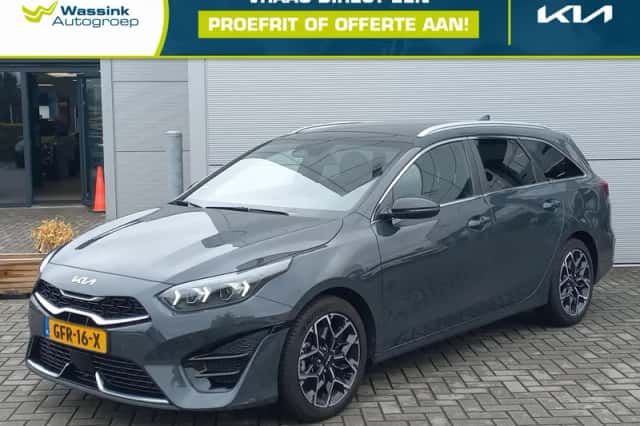Kia Ceed Sportswagon (2024) thumbnail 1