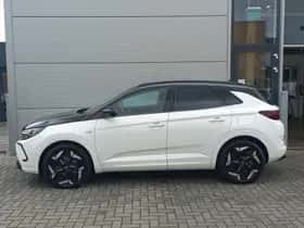 Opel Grandland (2023) thumbnail 3