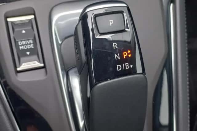 Opel Grandland (2023) thumbnail 10