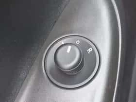 Opel Karl (2016) thumbnail 14
