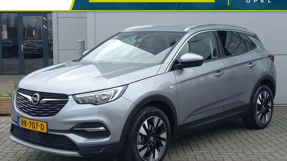 Opel Grandland X (2017) — foto 1