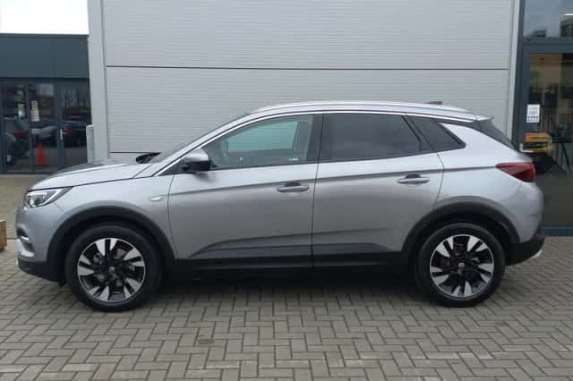 Opel Grandland X (2017) thumbnail 3