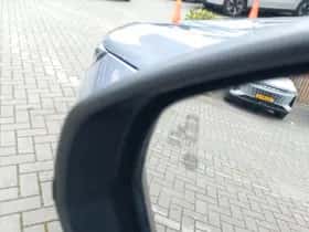 Opel Grandland X (2017) thumbnail 24