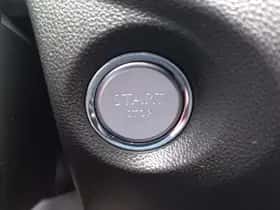 Opel Grandland X (2017) thumbnail 28