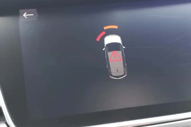 Opel Grandland X (2017) thumbnail 42