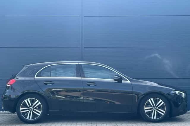 Mercedes-Benz A-Klasse (2021) thumbnail 4