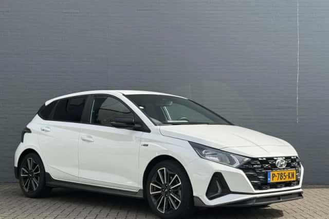 Hyundai i20 (2022) thumbnail 3