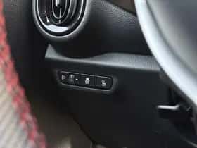 Kia Picanto (2024) thumbnail 23