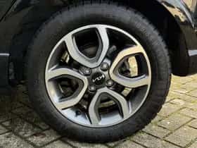 Kia Picanto (2024) thumbnail 10