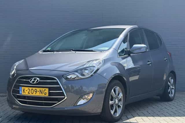 Hyundai ix20 (2016) thumbnail 2