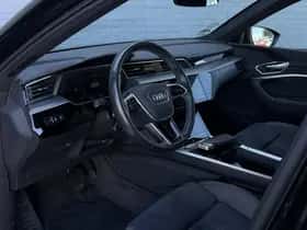 Audi Q8 e-tron (2023) thumbnail 12