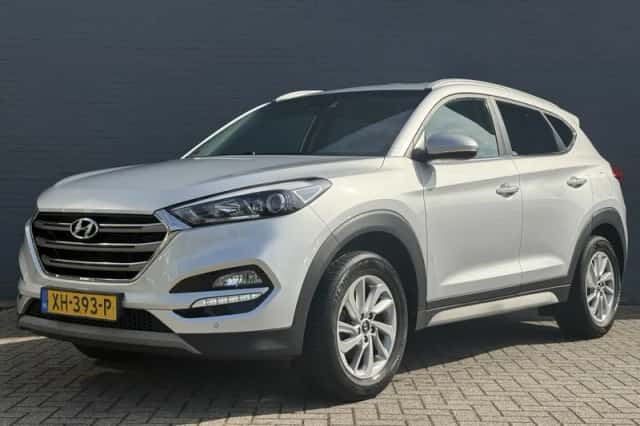 Hyundai Tucson (2019) thumbnail 2