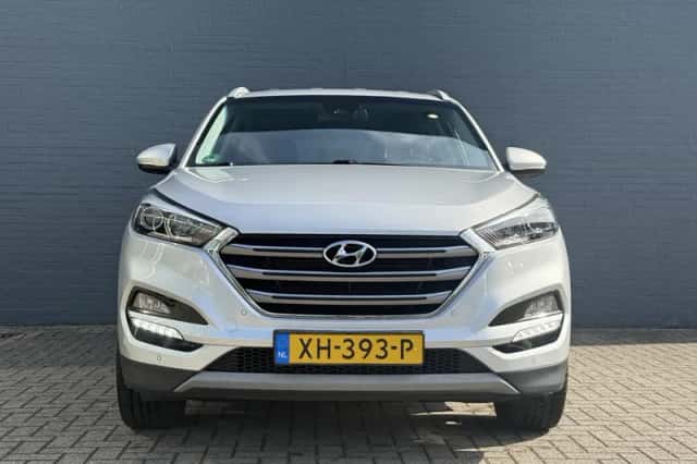 Hyundai Tucson (2019) thumbnail 3