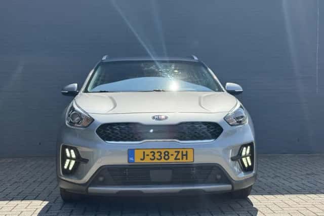 Kia Niro (2020) thumbnail 3