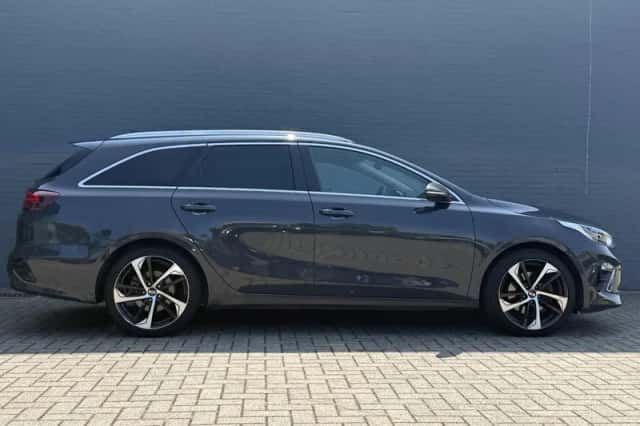 Kia Ceed Sportswagon (2018) thumbnail 5