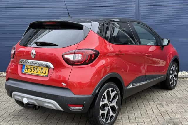 Renault Captur (2019) thumbnail 3
