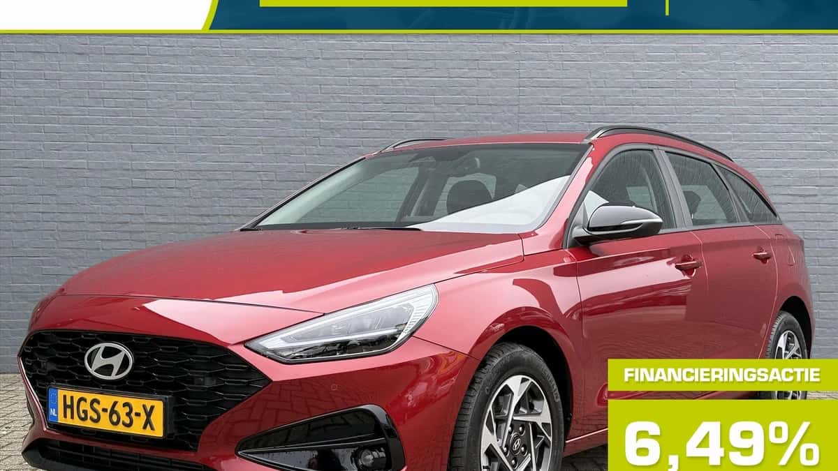 Hyundai i30 (2025) — foto 1