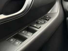 Hyundai i30 (2025) thumbnail 24
