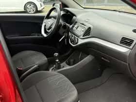 Kia Picanto (2013) thumbnail 13