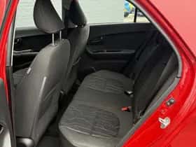 Kia Picanto (2013) thumbnail 15