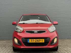 Kia Picanto (2013) thumbnail 3