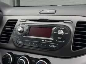 Kia Picanto (2013) thumbnail 23
