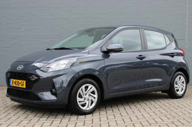 Hyundai i10 (2023) thumbnail 3