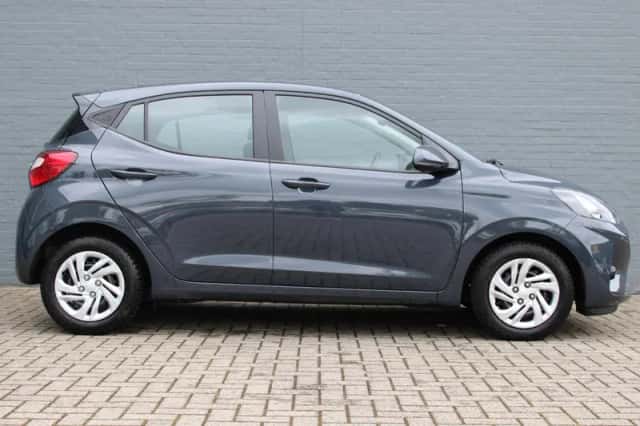 Hyundai i10 (2023) thumbnail 5