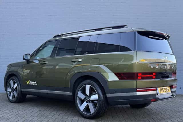 Hyundai Santa Fe (2026) thumbnail 9