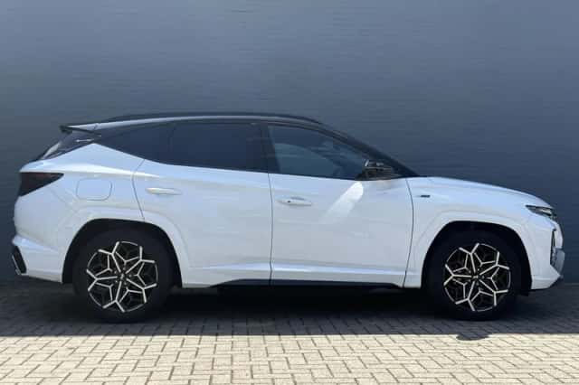Hyundai Tucson (2023) thumbnail 5