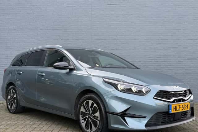 Kia Ceed Sportswagon (2025) thumbnail 4