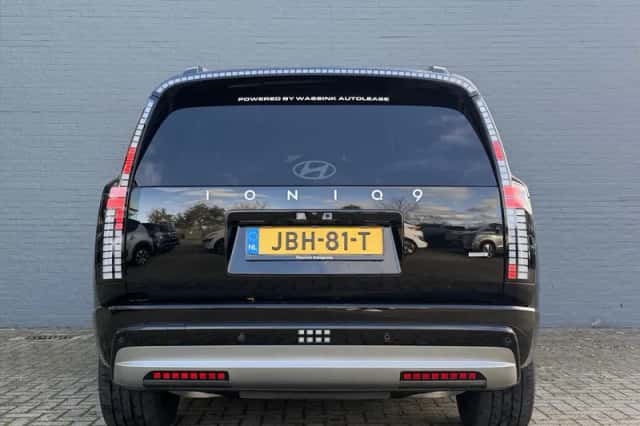 Hyundai Ioniq 9 (2025) thumbnail 8