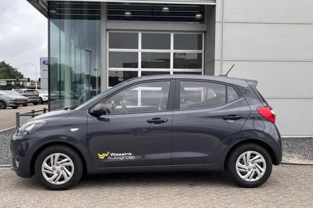 Hyundai i10 (2025) thumbnail 3