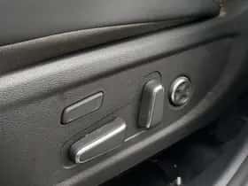 Hyundai Santa Fe (2023) thumbnail 13