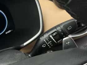 Hyundai Santa Fe (2023) thumbnail 22
