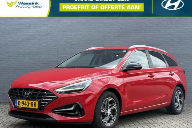 Hyundai i30 (2021) thumbnail 1