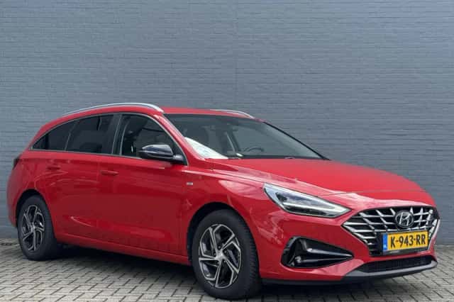 Hyundai i30 (2021) thumbnail 4