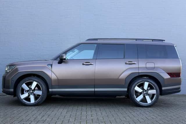 Hyundai Santa Fe (2025) thumbnail 7