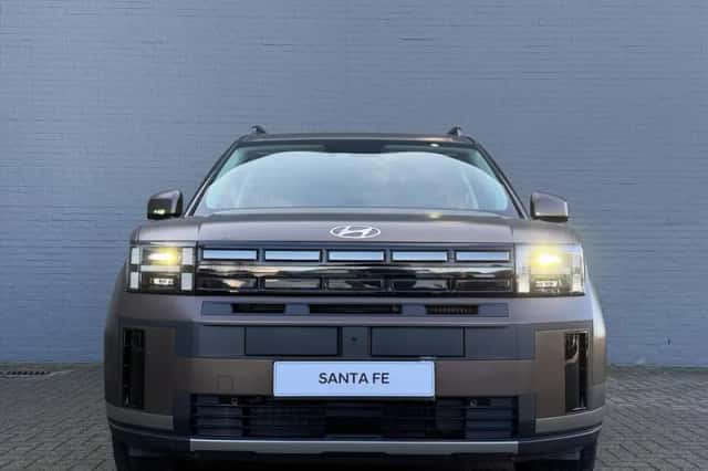 Hyundai Santa Fe (2025) thumbnail 9