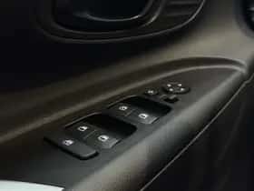 Hyundai Bayon (2025) thumbnail 24
