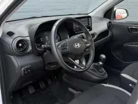 Hyundai i10 (2023) thumbnail 12
