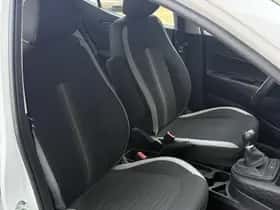 Hyundai i10 (2023) thumbnail 15