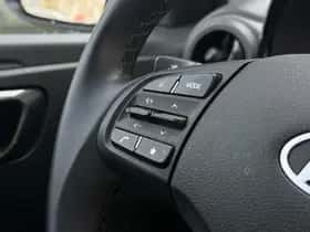 Hyundai i10 (2023) thumbnail 23