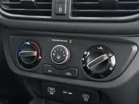 Hyundai i10 (2023) thumbnail 27