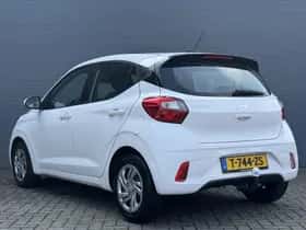Hyundai i10 (2023) thumbnail 8