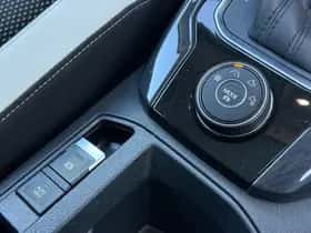 Volkswagen T-Roc (2018) thumbnail 29