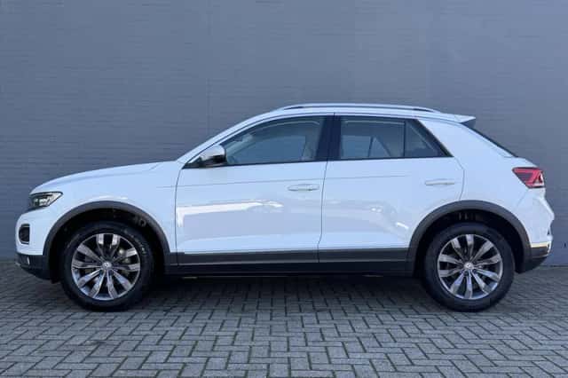 Volkswagen T-Roc (2018) thumbnail 9